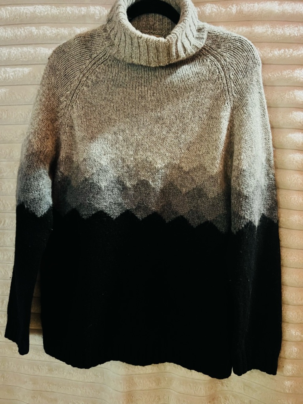 Ombre Cowl-Neck Sweater in Gray & Black size L Paris Sport Club